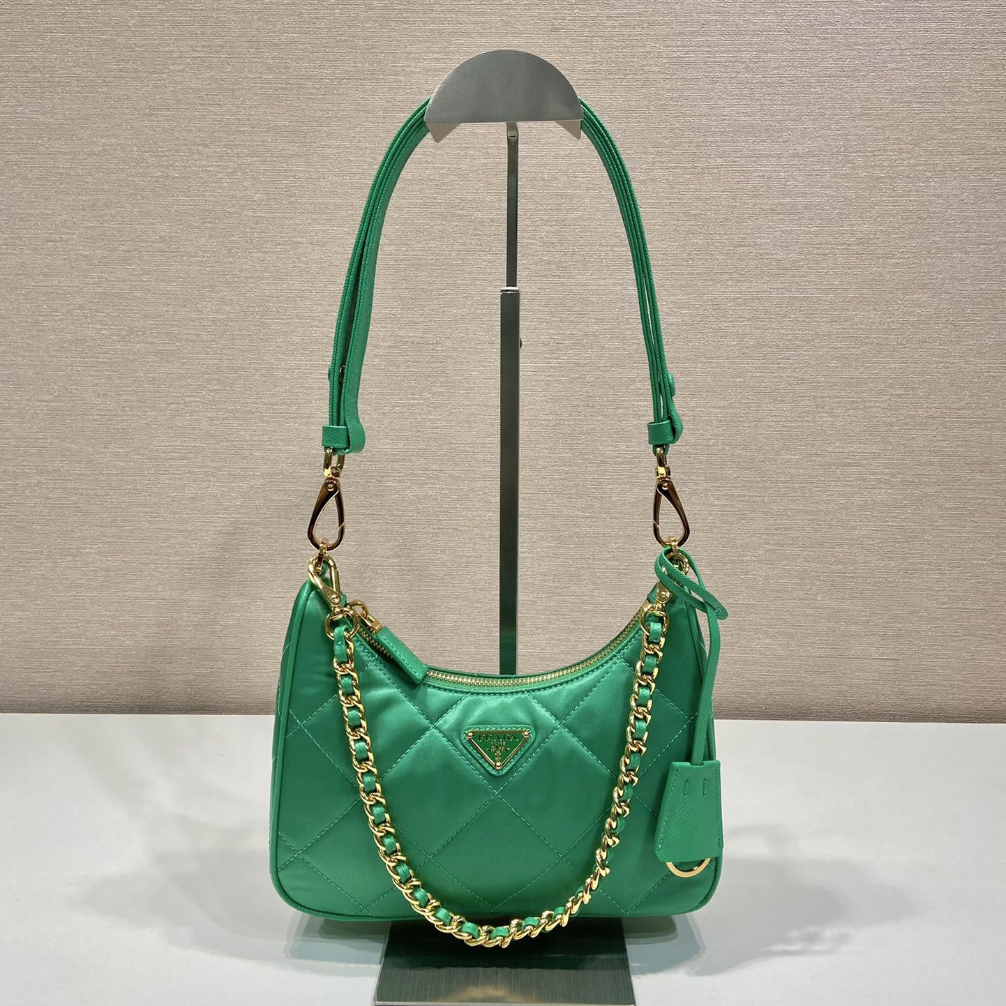Pra*a top handle bags